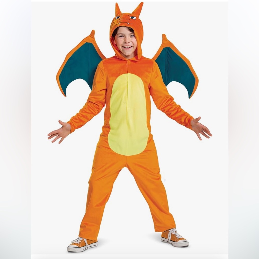 Pokeman Charizard Costume